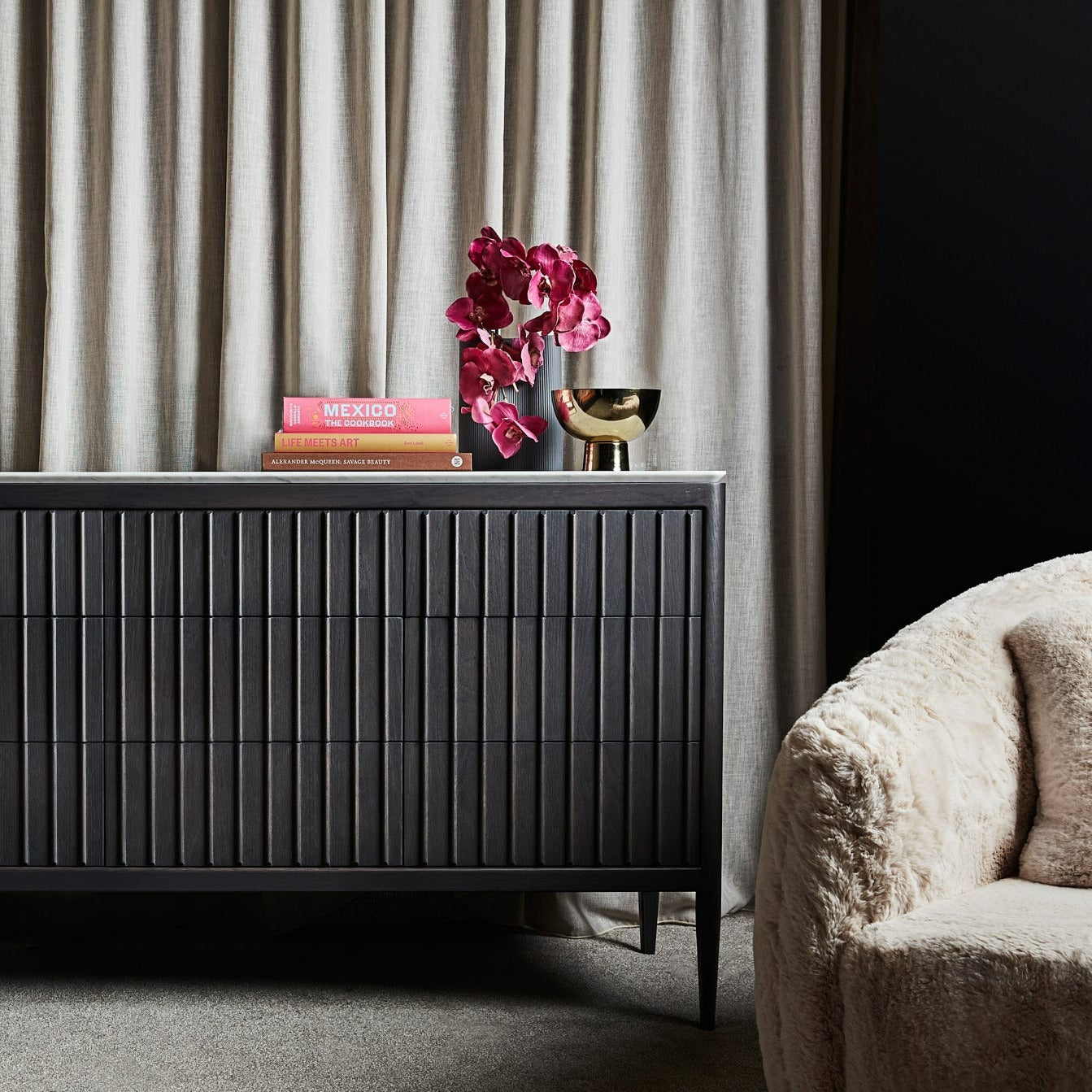 Cloud Chest of Drawers - Zuster Furniture