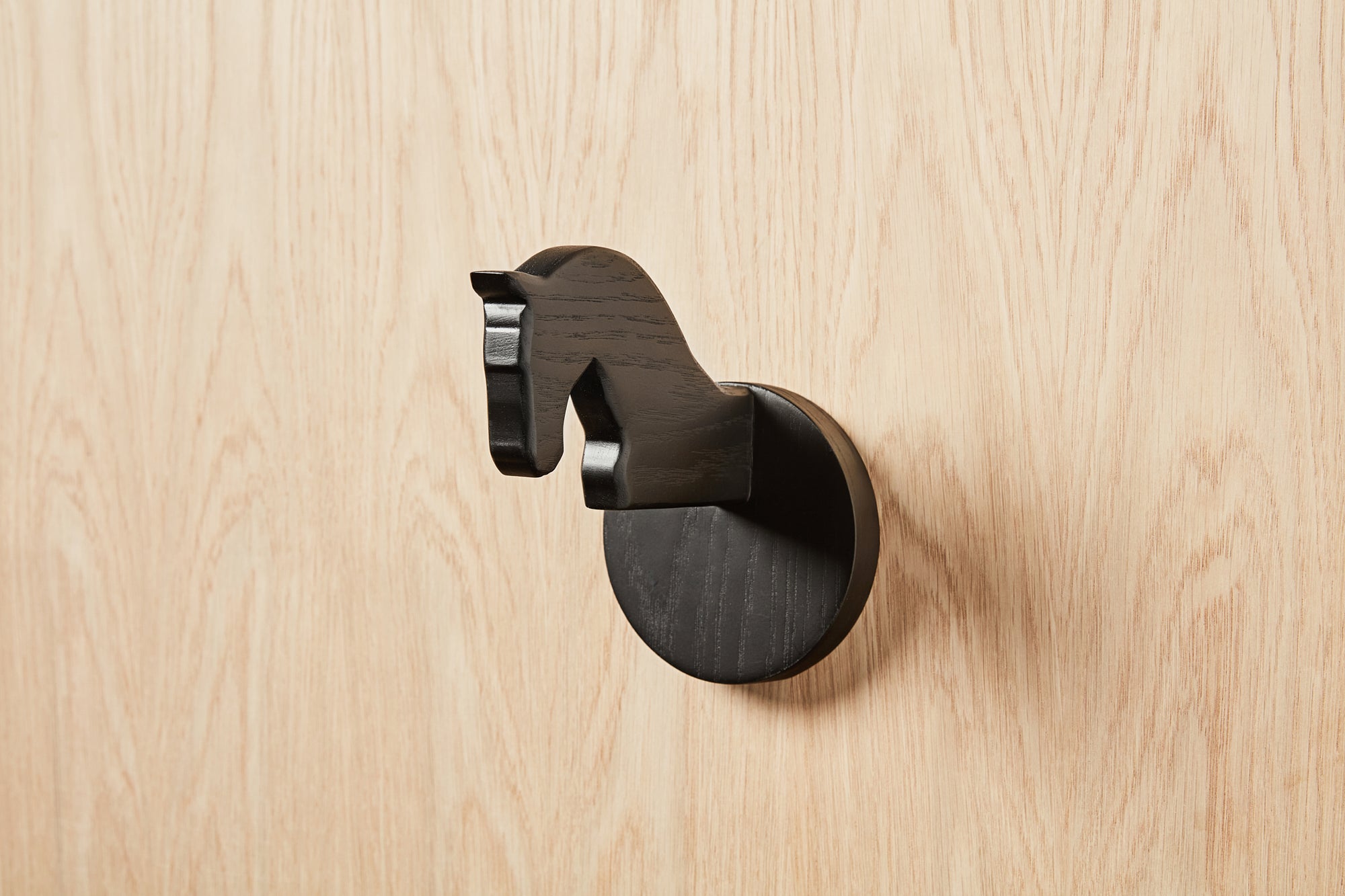 Horse Head Wall Hooks - Zuster Furniture