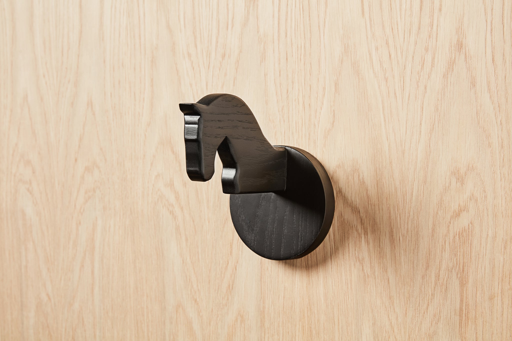 Horse Head Wall Hooks - Zuster Furniture