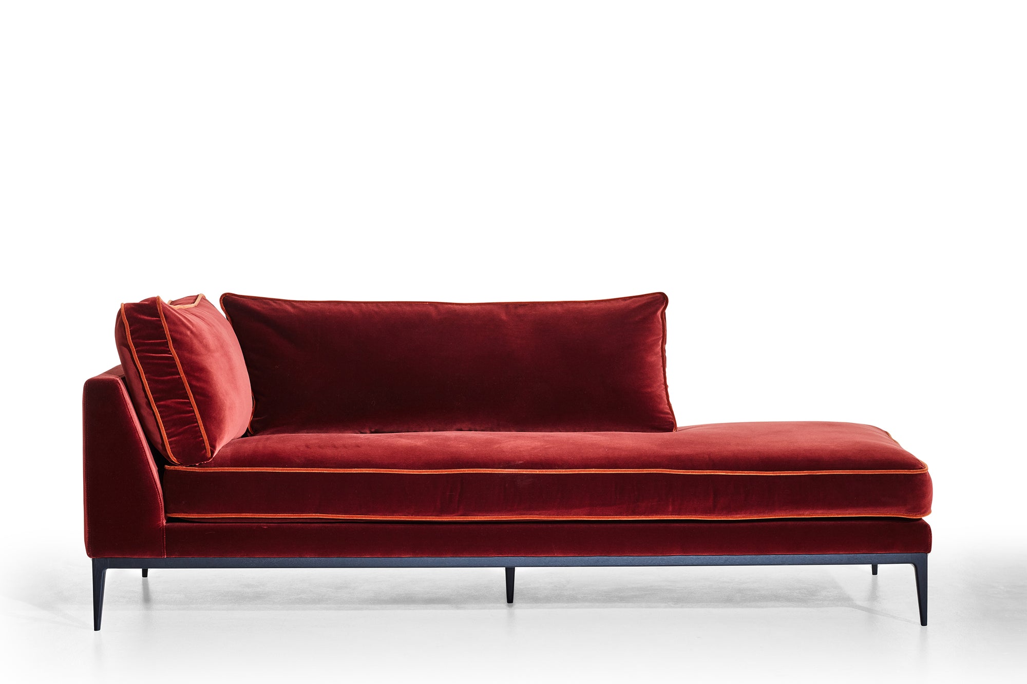Helenium Rust Velvet - Zuster Furniture
