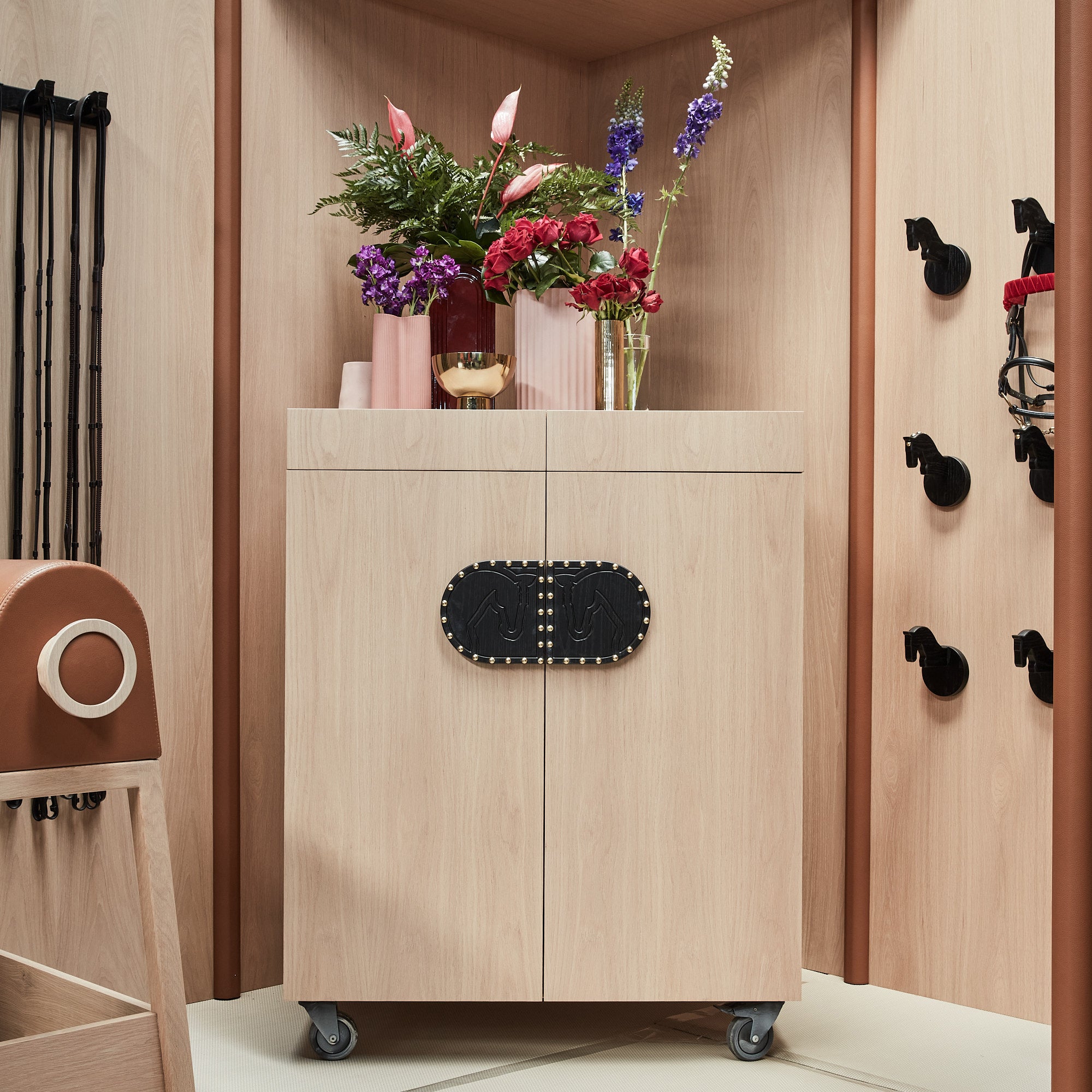 Equestrian Competition Trunk - Zuster Furniture