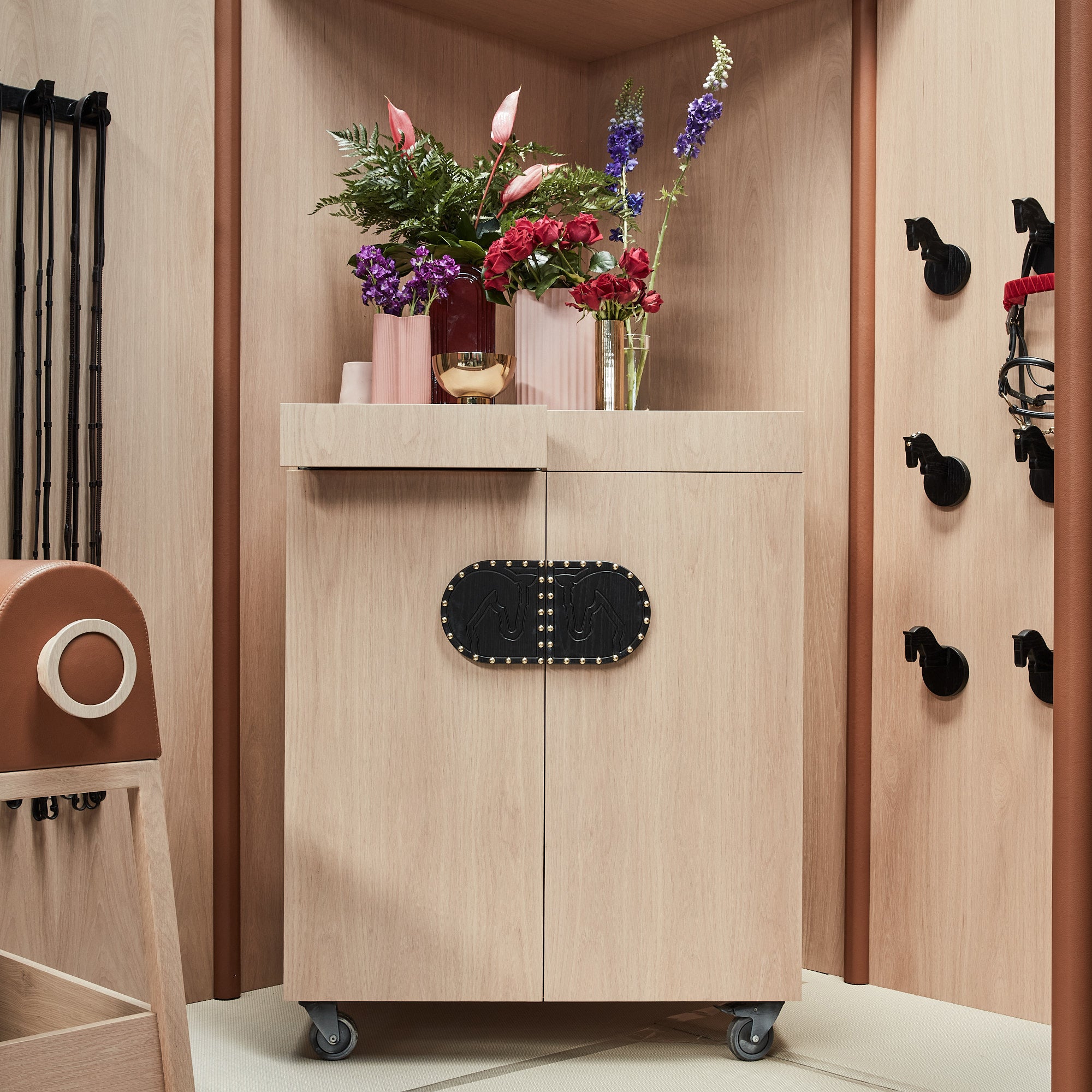 Equestrian Competition Trunk - Zuster Furniture
