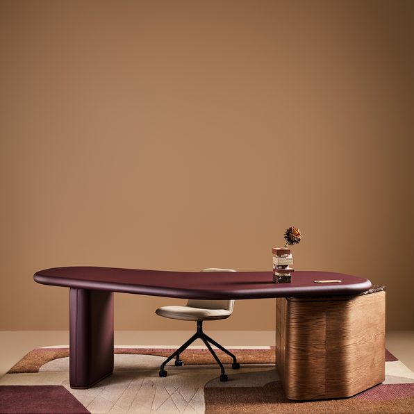 Introducing the Artistry Sit-Stand Desk
