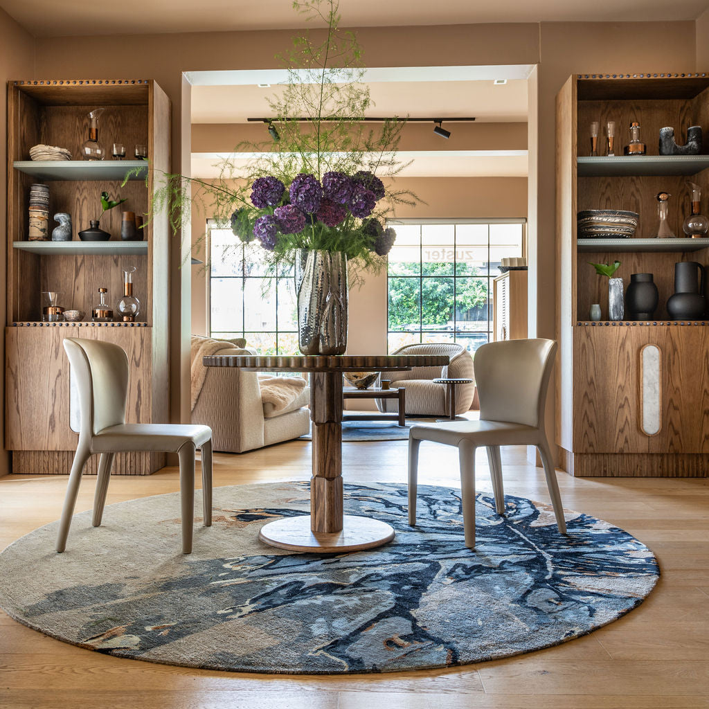 Maxima Ribbon Frill Cafe Table
