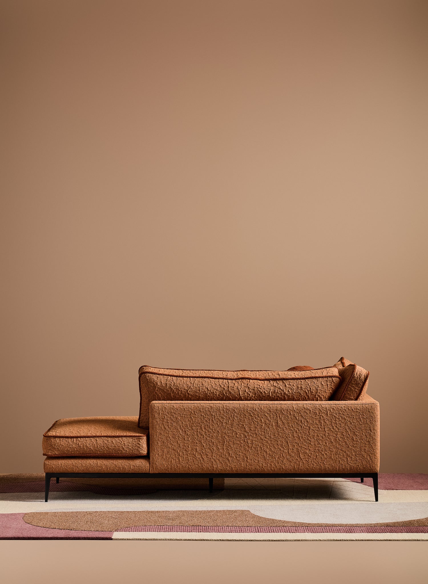 Sabrina Chaise Lounge
