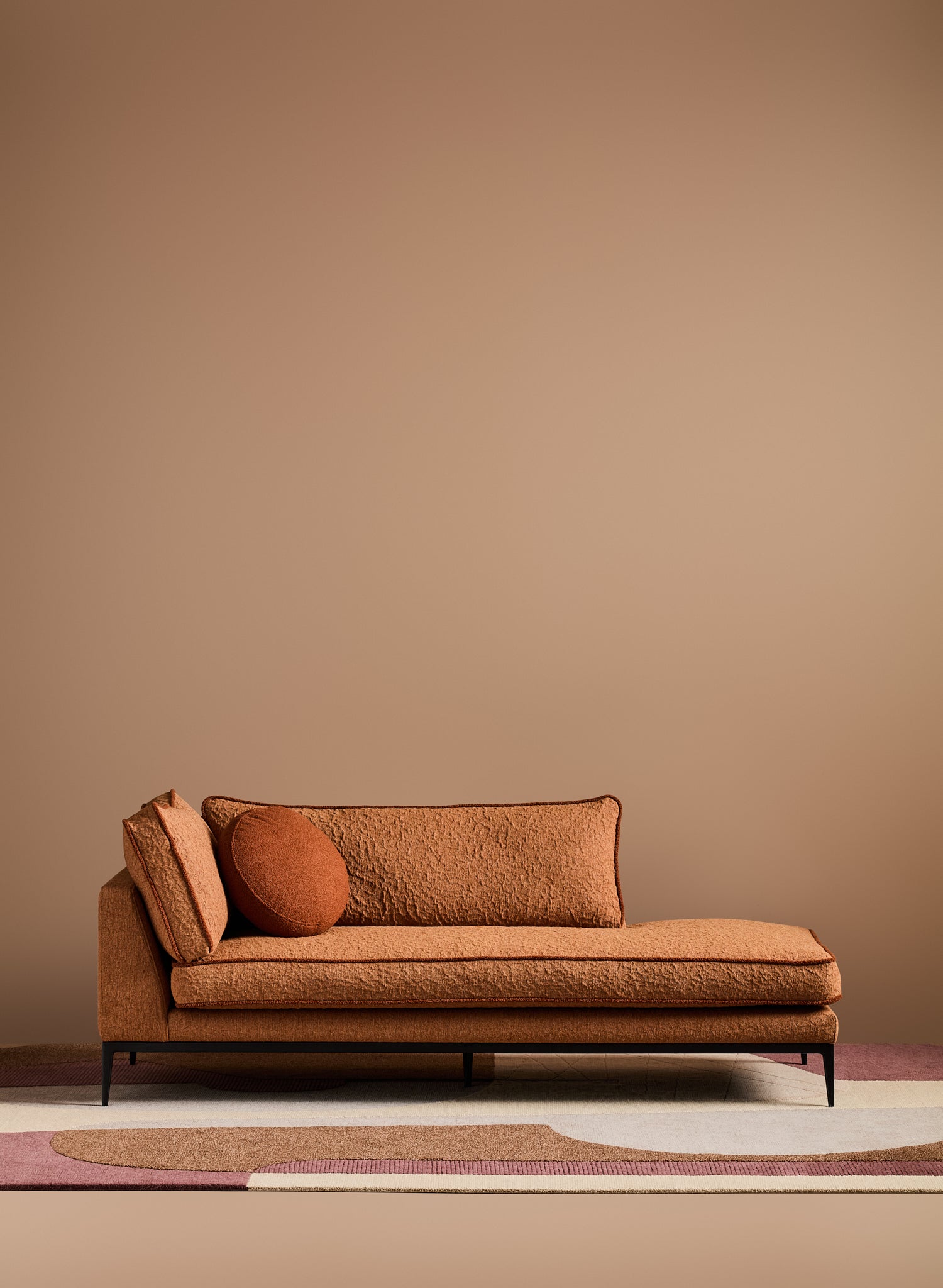 Sabrina Chaise Lounge