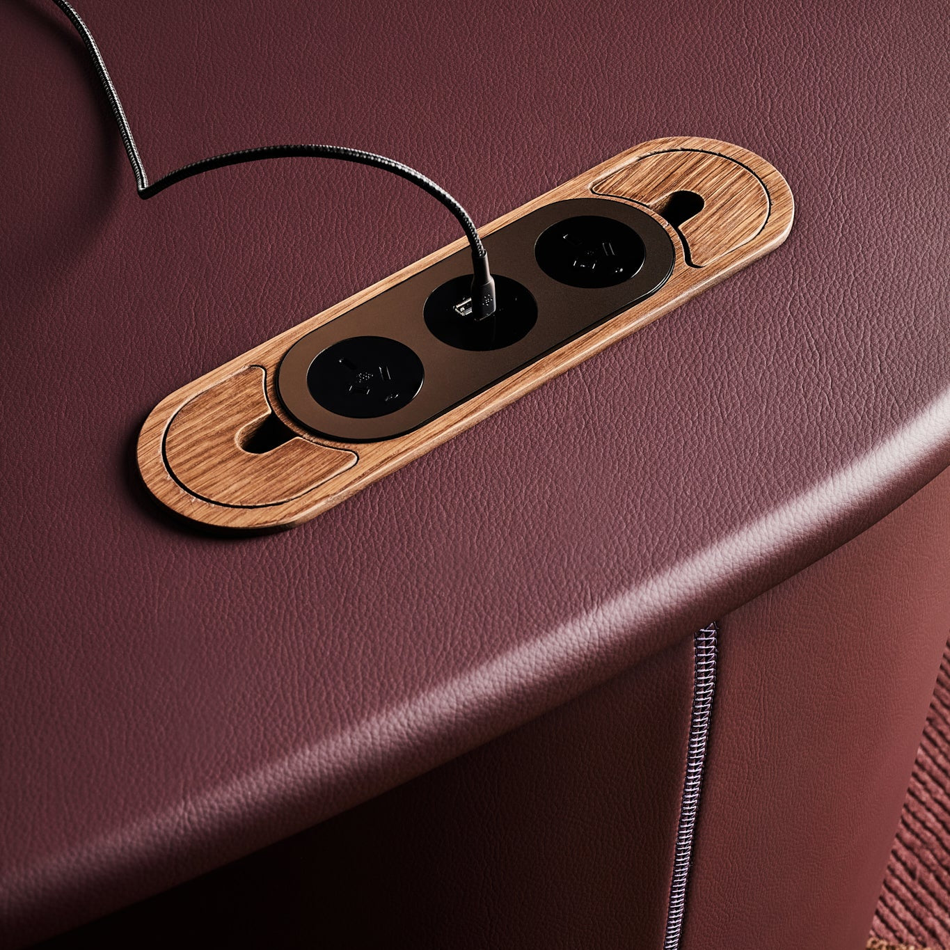 Saddle Organic Leather Desk
