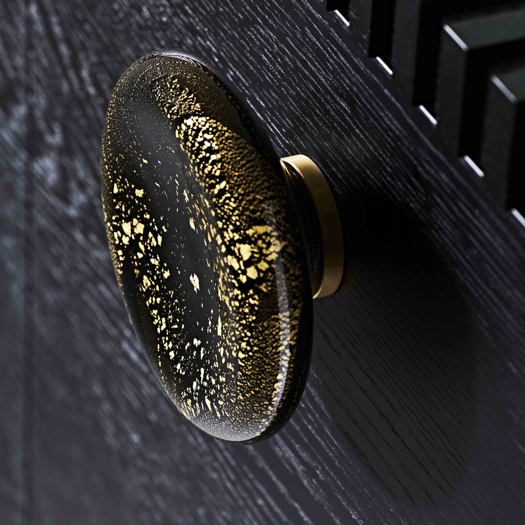 Knighthood Buffet with Glass handles