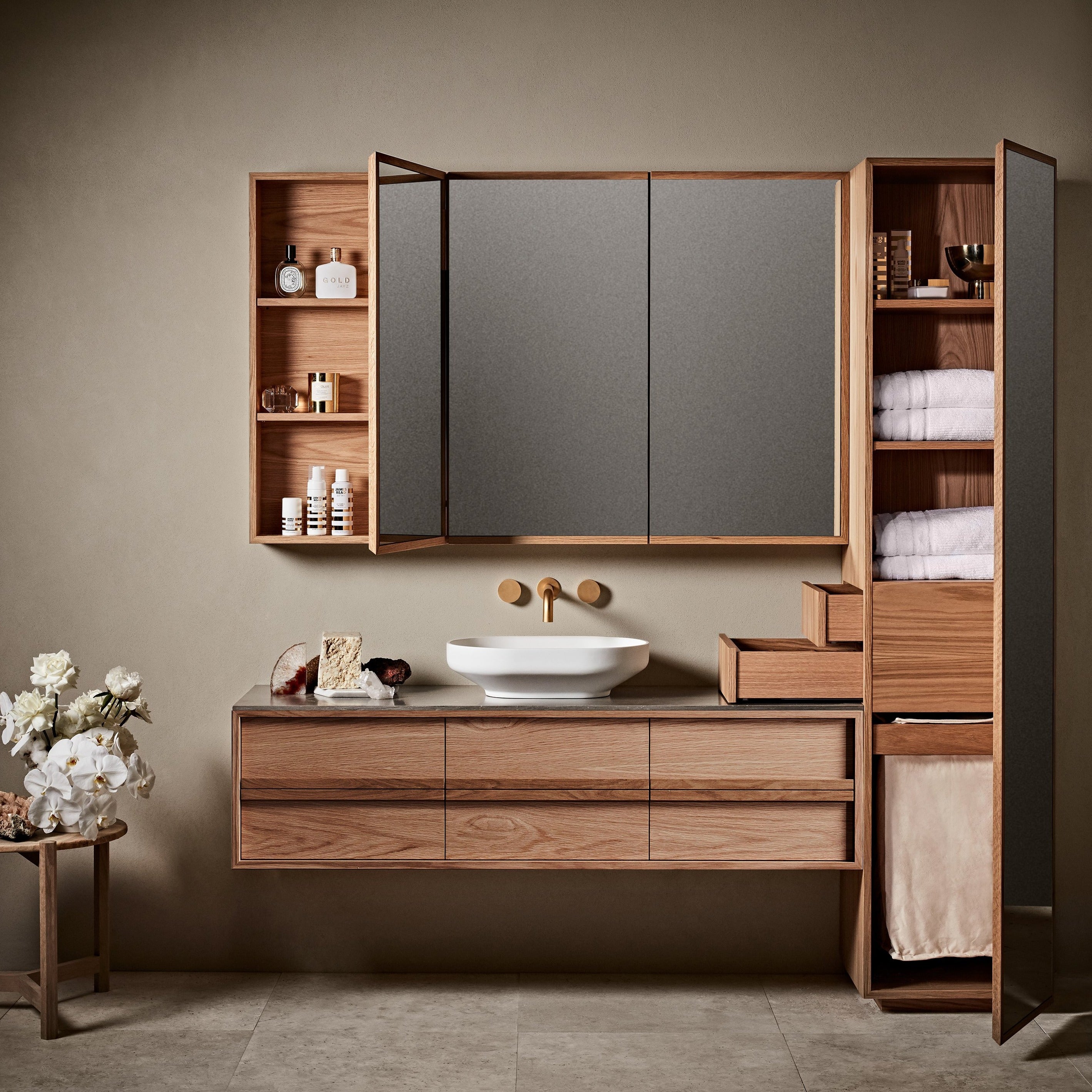 ISSY Z8 Butterfly Triple Shaving Cabinet 1500x930 - Zuster Furniture