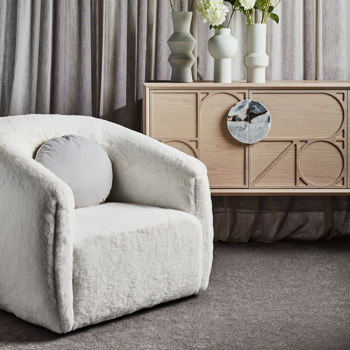 Cloud Fur Armchair – Zuster Furniture
